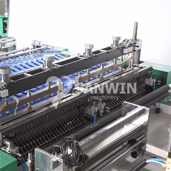 Automatische PP PE Polyethylen-Kunststoff-Seitenversiegelungs-Verpackungsbeutel, biologisch abbaubare Plastiktüten-Herstellungsmaschine, Kurierbeutel-Herstellungsmaschine, OPP-Folienfaltmaschine